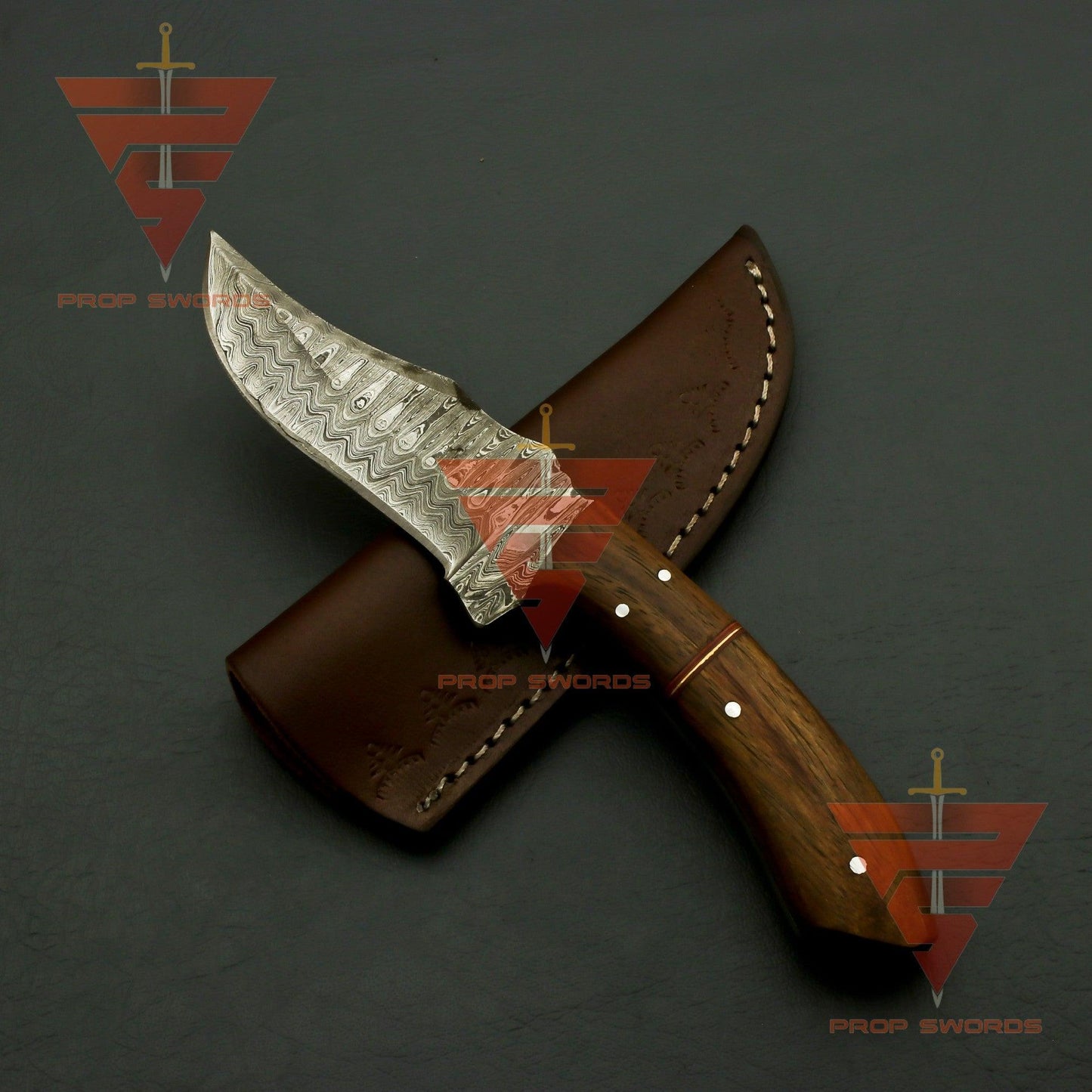 Mastercrafted Damascus Steel Hunting Knife with Rosewood Handle and Leather Sheath: Timeless Elegance and Superior Performance - propswords