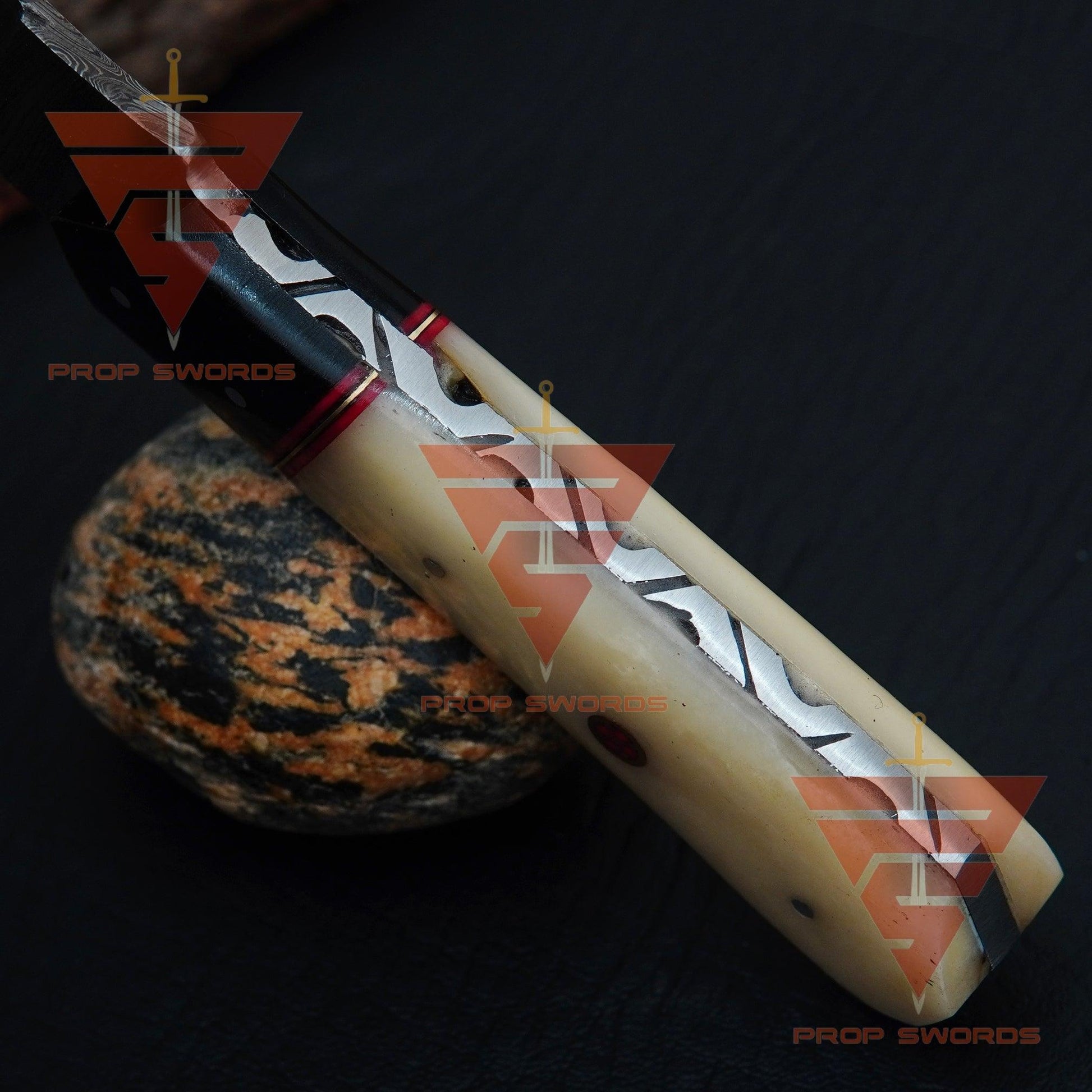 Personalized Hand-Forged Damascus Steel Hunting Skinner Knife with Camel Bone Handle and Leather Sheath - Collector's Edition - propswords