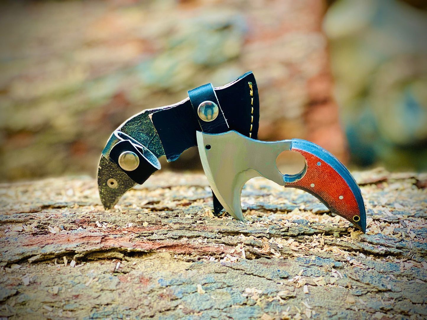 Handmade Stainless Steel Lion Claw Skinning Knife With Leather Sheath