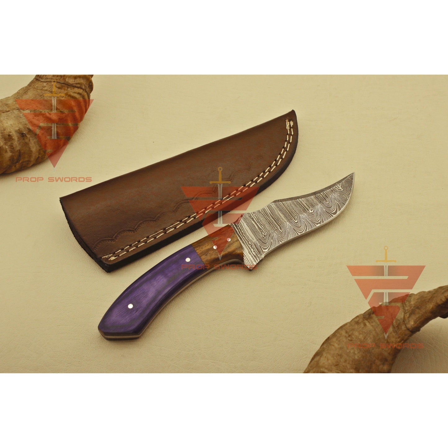 Artisan Damascus Steel Hunting Knife - Exquisite Wood Handgrip - Perfect Present for Him - Complete with Genuine Leather Sheath - propswords