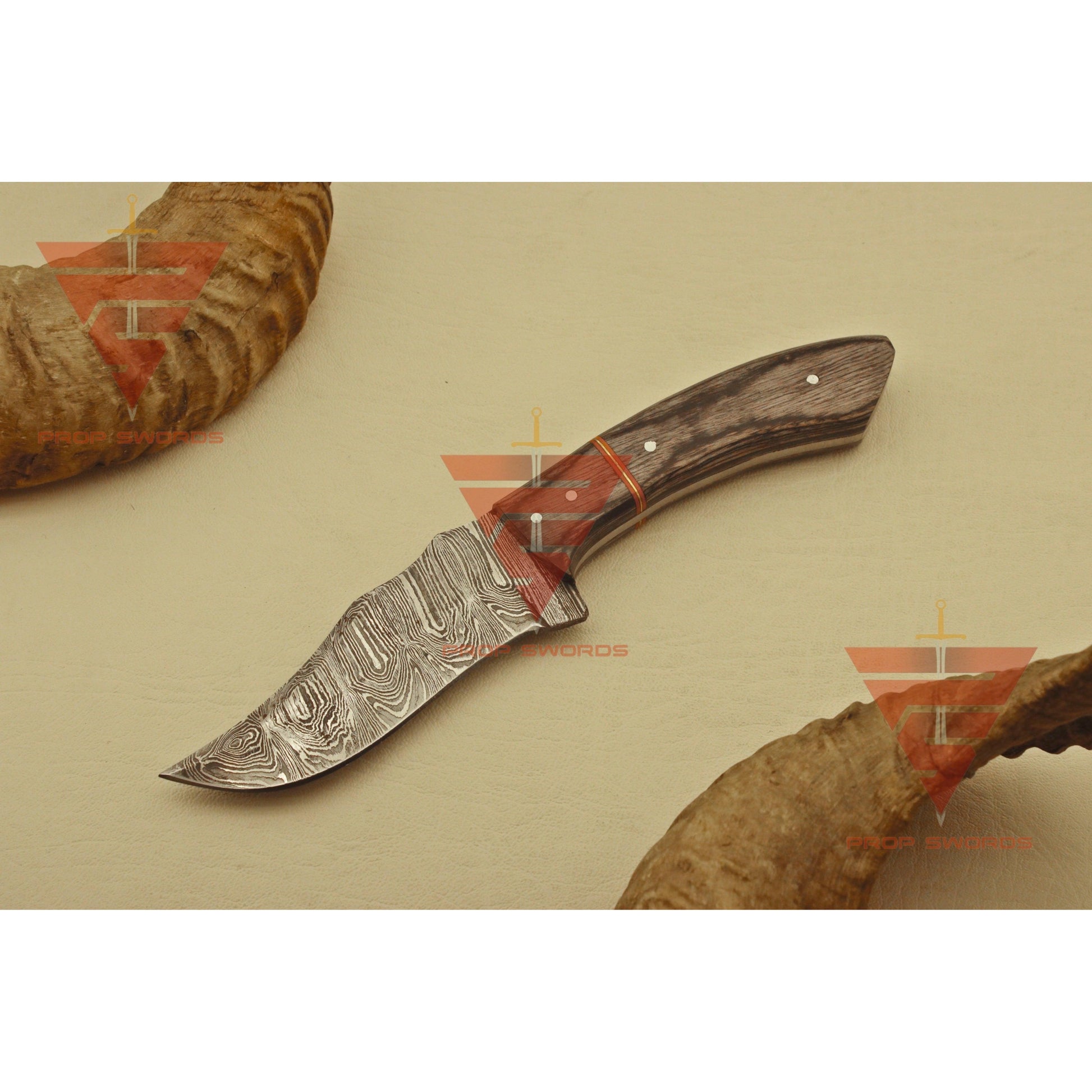 Handcrafted Full Tang Damascus Steel Hunting Camping Skinner Knife - Rosewood Handle - Ideal Gift For Him - Essential EDC Gear - propswords