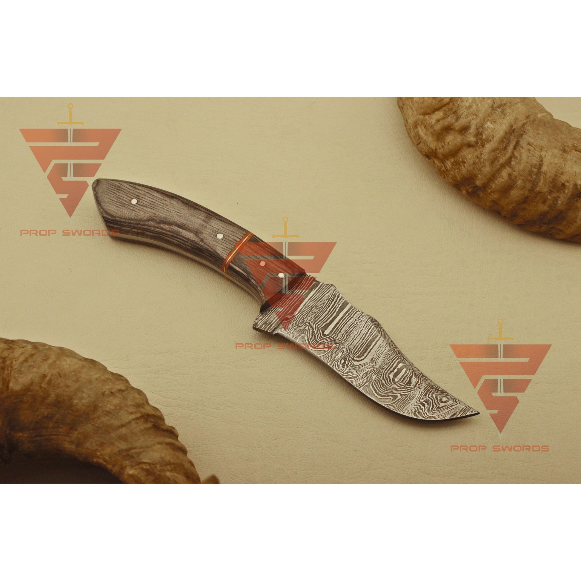 Handcrafted Full Tang Damascus Steel Hunting Camping Skinner Knife - Rosewood Handle - Ideal Gift For Him - Essential EDC Gear - propswords