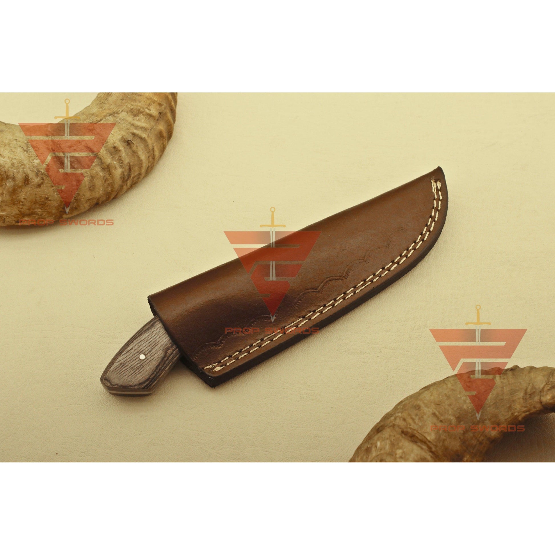 Handcrafted Full Tang Damascus Steel Hunting Camping Skinner Knife - Rosewood Handle - Ideal Gift For Him - Essential EDC Gear - propswords