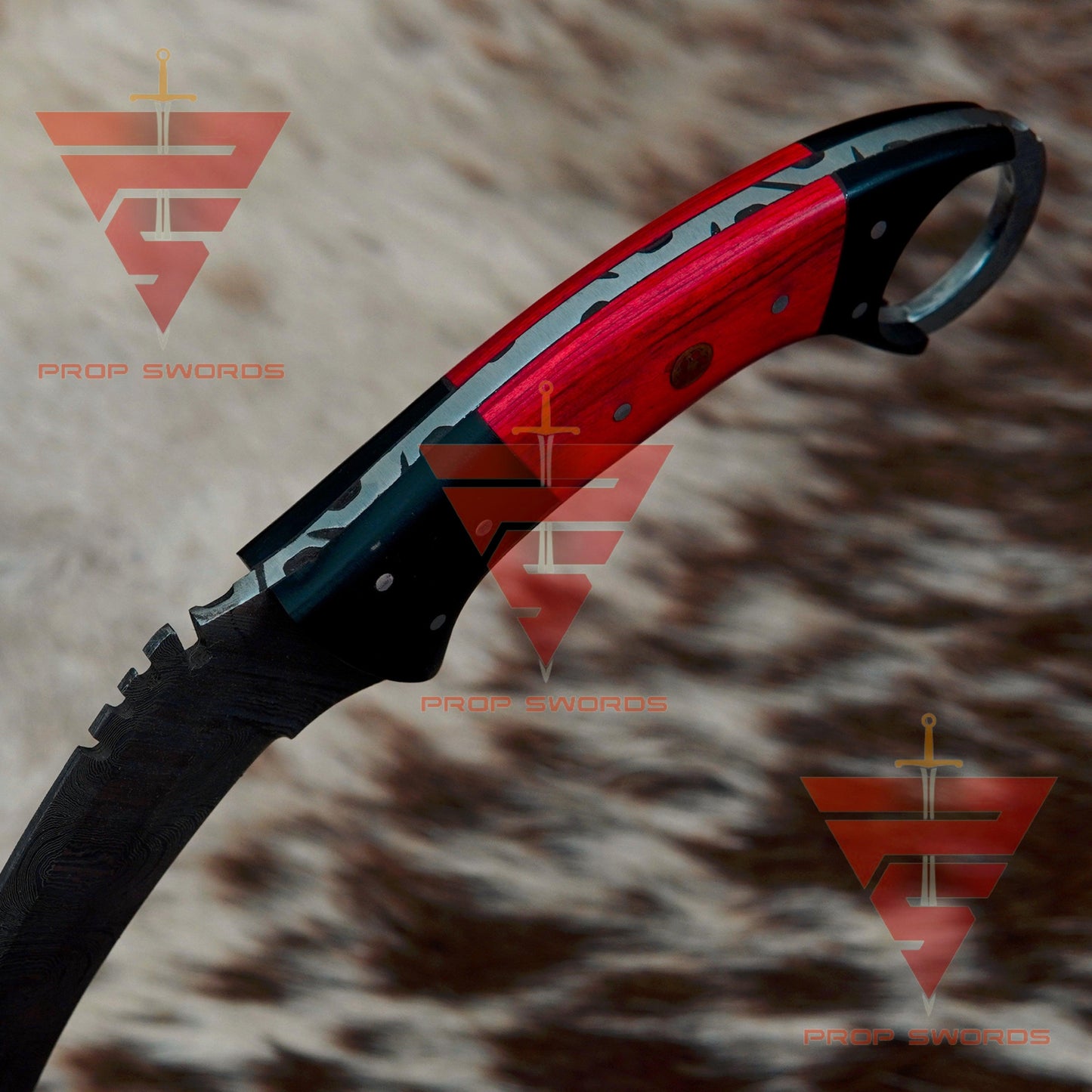 Handcrafted Damascus Steel Tactical Karambit with Leather Sheath: Deadly Precision and Exceptional Craftsmanship - propswords