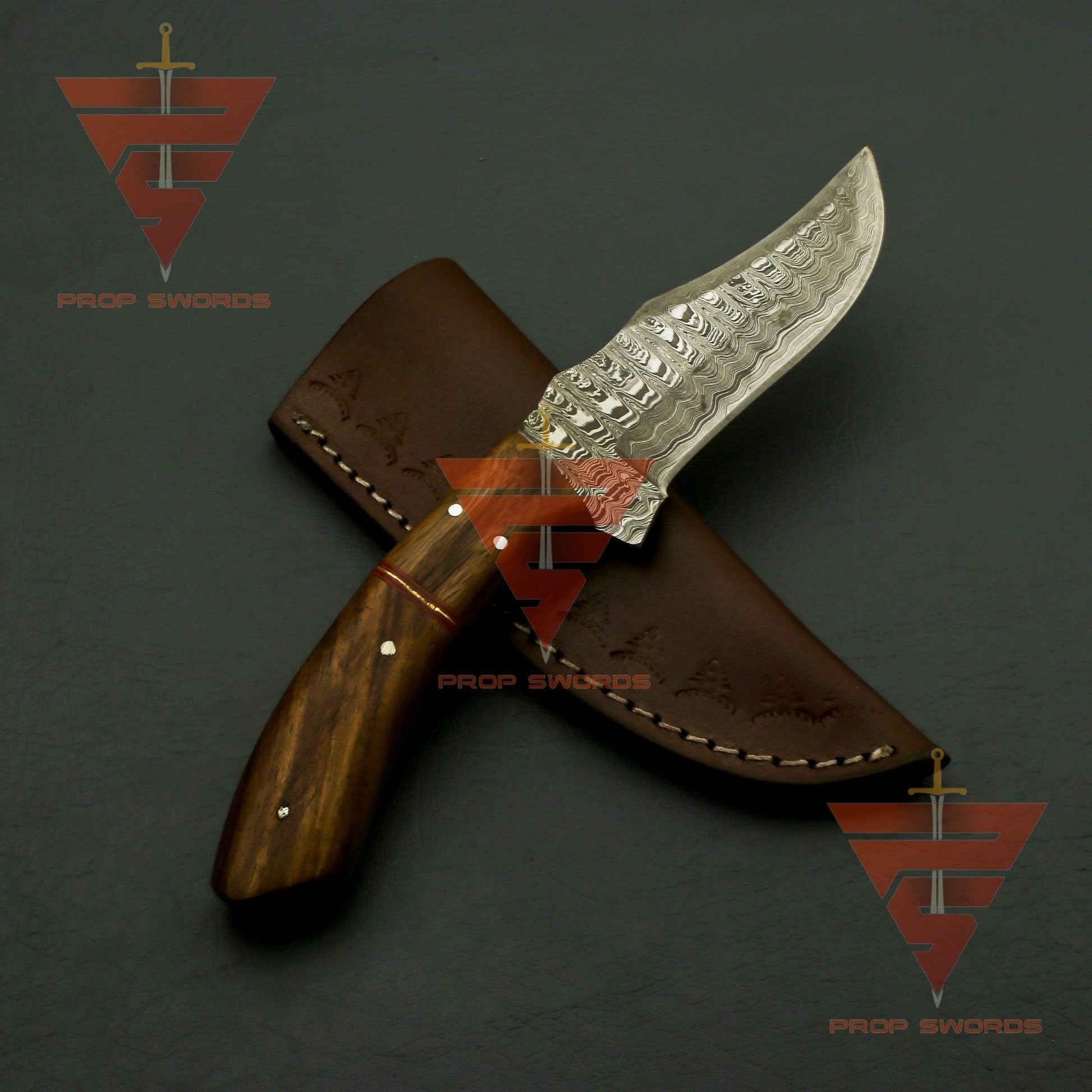 Mastercrafted Damascus Steel Hunting Knife with Rosewood Handle and Leather Sheath: Timeless Elegance and Superior Performance - propswords