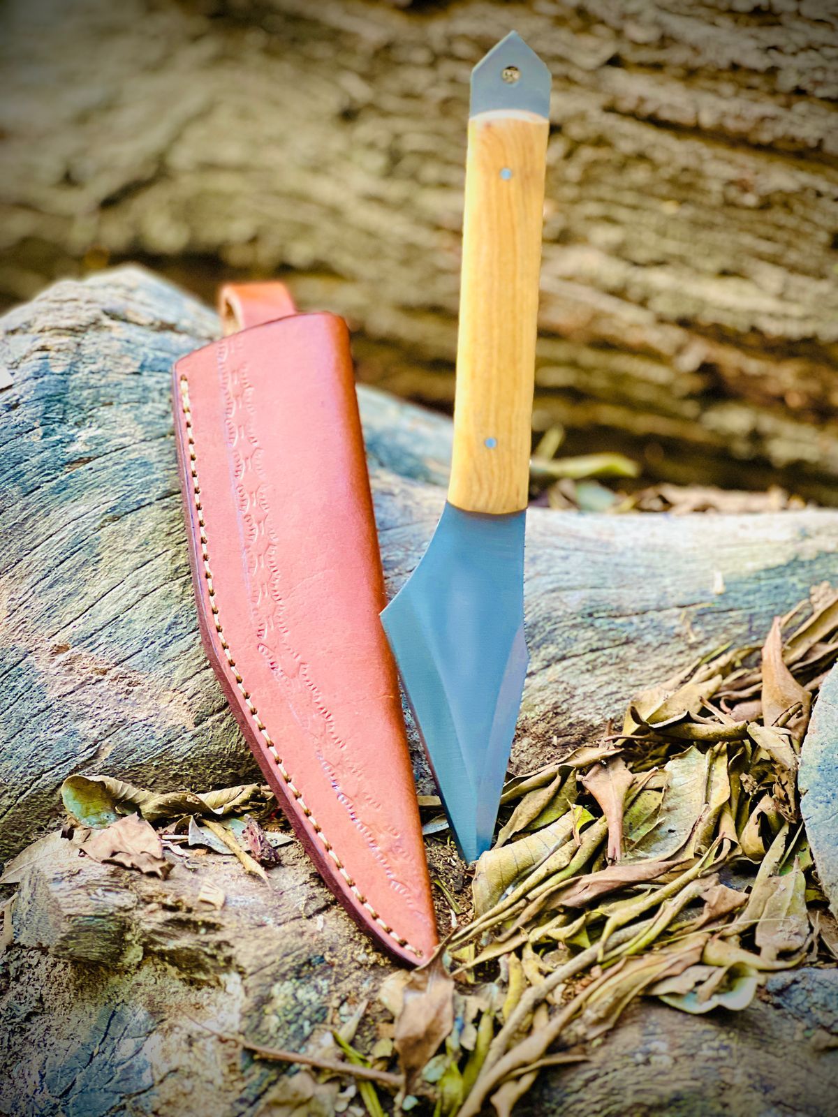 Handmade Stainless Steel Full Tang Olive Wood Kiridashi Knife With Leather Sheath