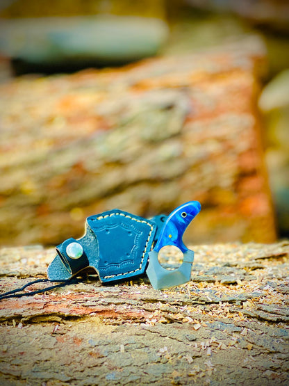 Handmade Stainless Steel Full Tang Blue Drop point Skinning Knife With Leather Sheath – Resin Handle