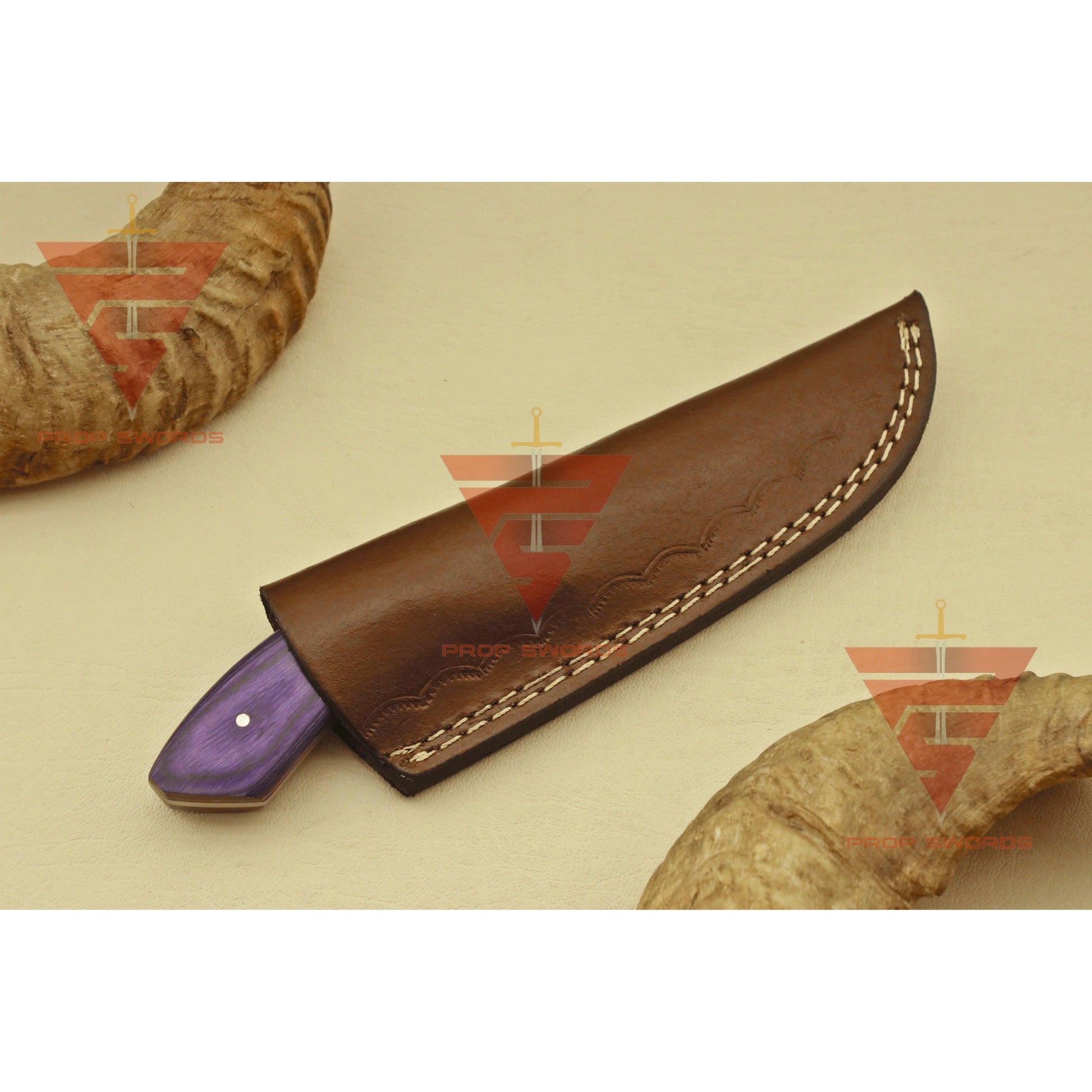 Artisan Damascus Steel Hunting Knife - Exquisite Wood Handgrip - Perfect Present for Him - Complete with Genuine Leather Sheath - propswords