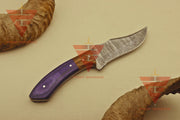 Artisan Damascus Steel Hunting Knife - Exquisite Wood Handgrip - Perfect Present for Him - Complete with Genuine Leather Sheath - propswords