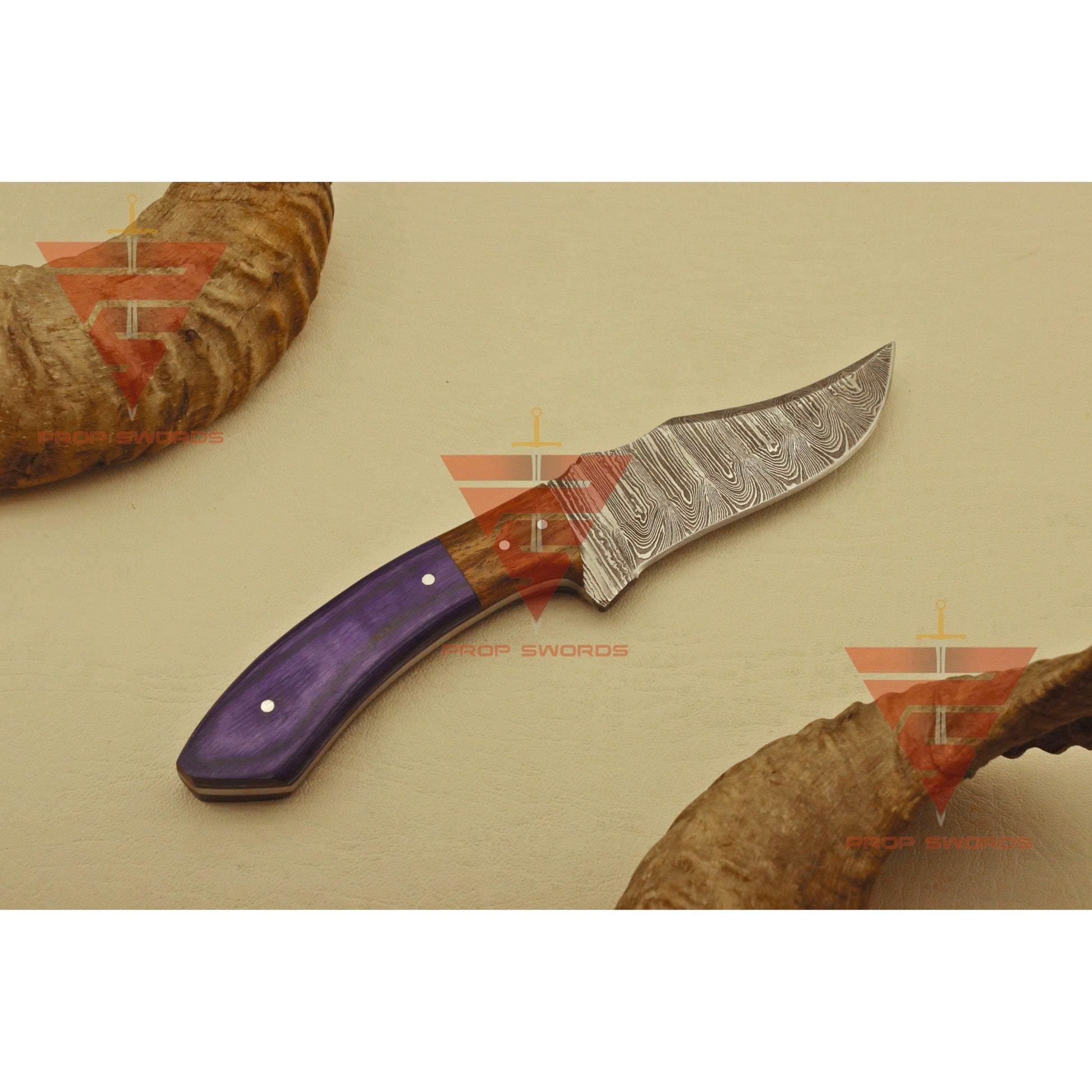 Artisan Damascus Steel Hunting Knife - Exquisite Wood Handgrip - Perfect Present for Him - Complete with Genuine Leather Sheath - propswords