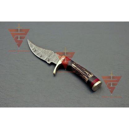 6 inches Handmade Stag Horn Hunting Knife - Crafted with Premium Damascus Steel and Complete with a Leather Sheath - propswords
