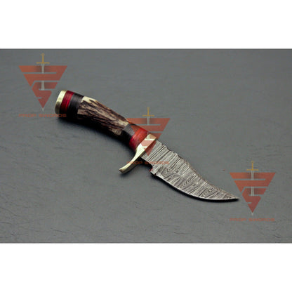 6 inches Handmade Stag Horn Hunting Knife - Crafted with Premium Damascus Steel and Complete with a Leather Sheath - propswords
